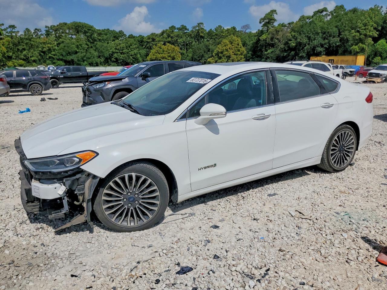 2017 Ford Fusion Titanium Hev