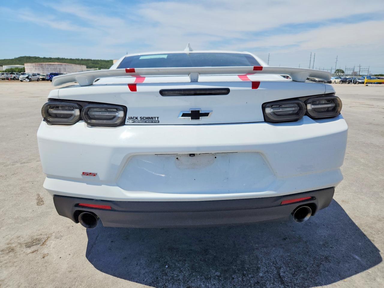 2023 Chevrolet Camaro Lt1 - Image 6