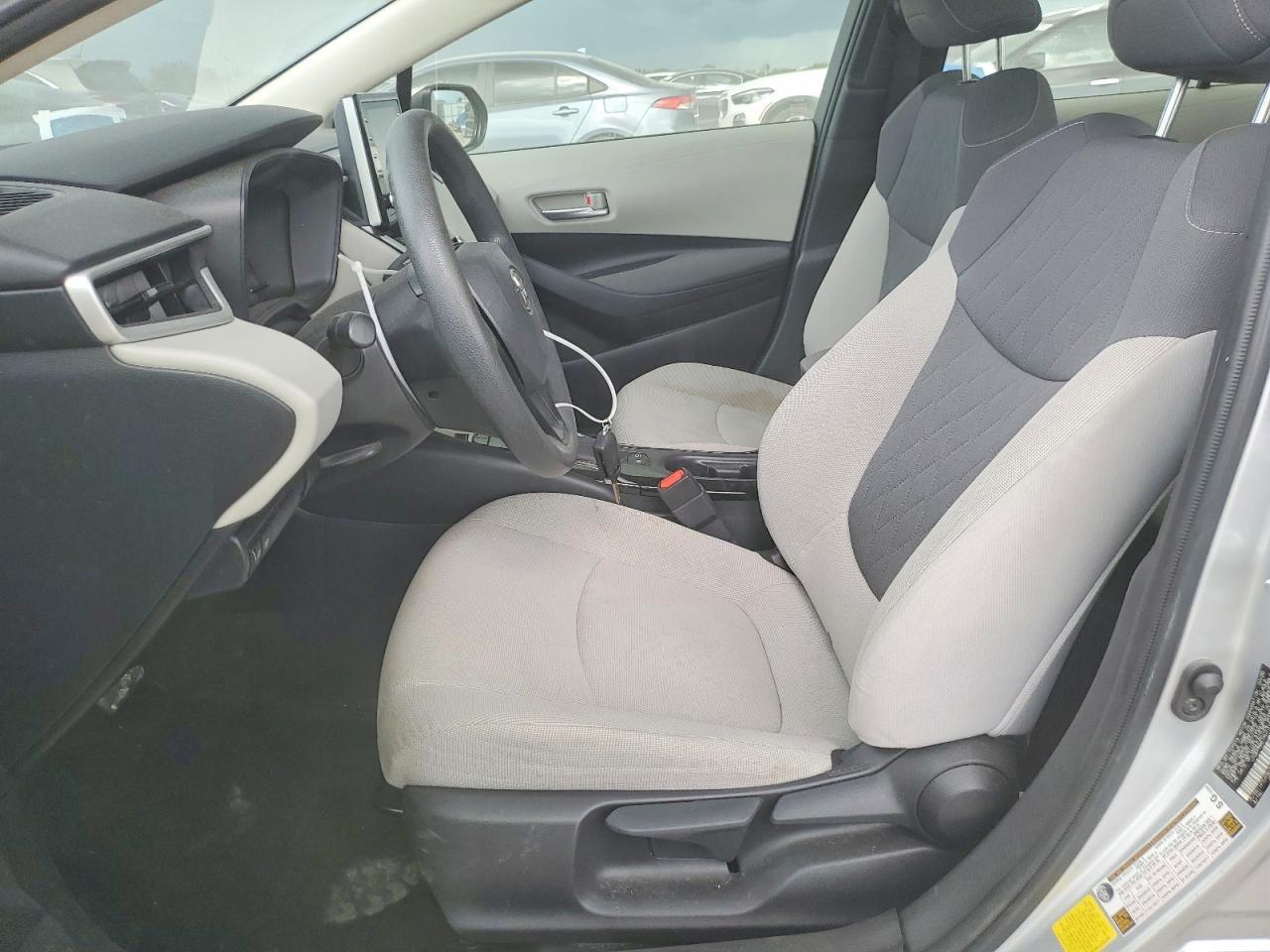 2021 Toyota Corolla Le - Фото 7