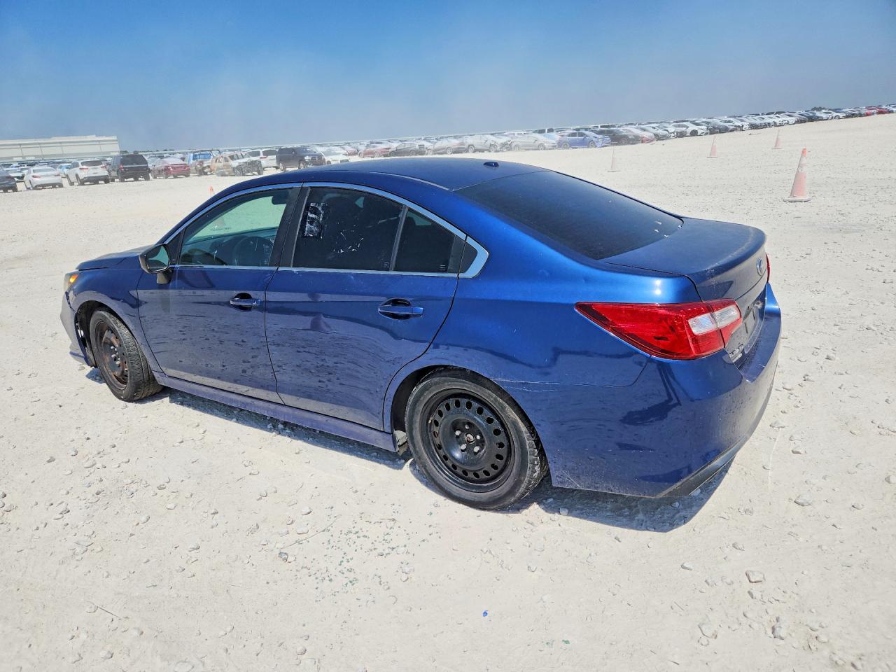2019 Subaru Legacy 2.5I - Фото 2