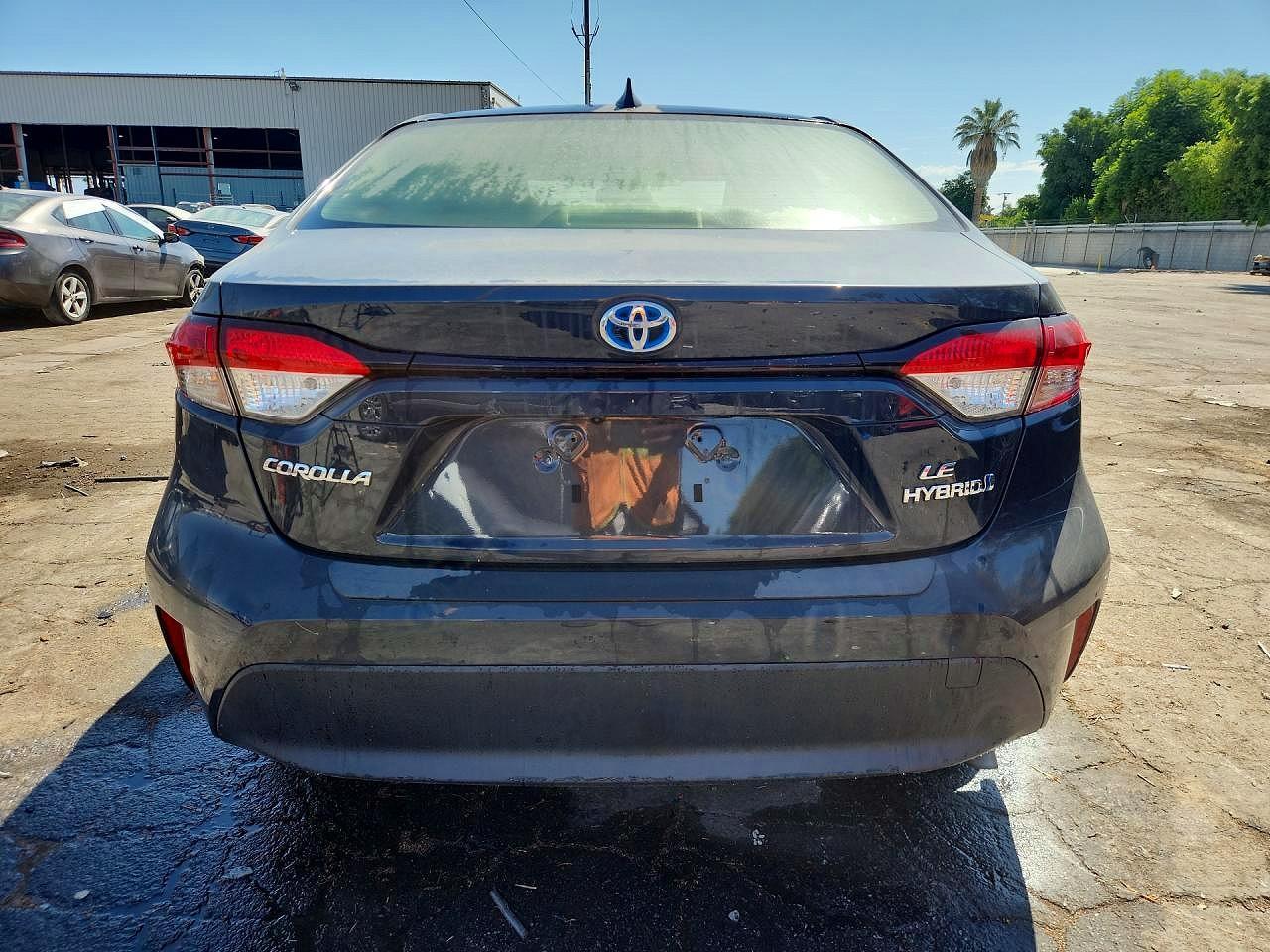 2024 Toyota Corolla Hybrid Le - Image 6