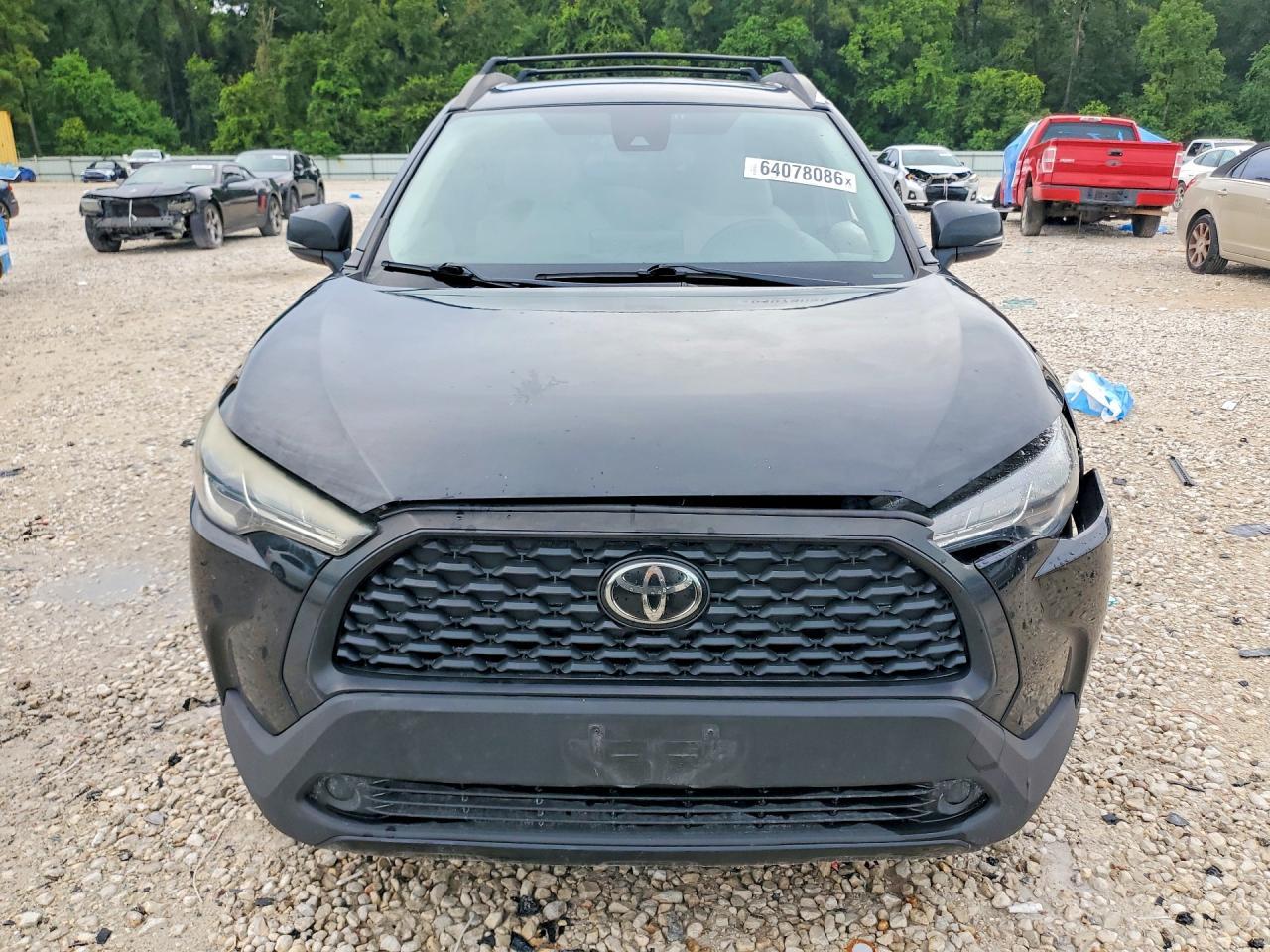 2022 Toyota Corolla Cross Le - Фото 5