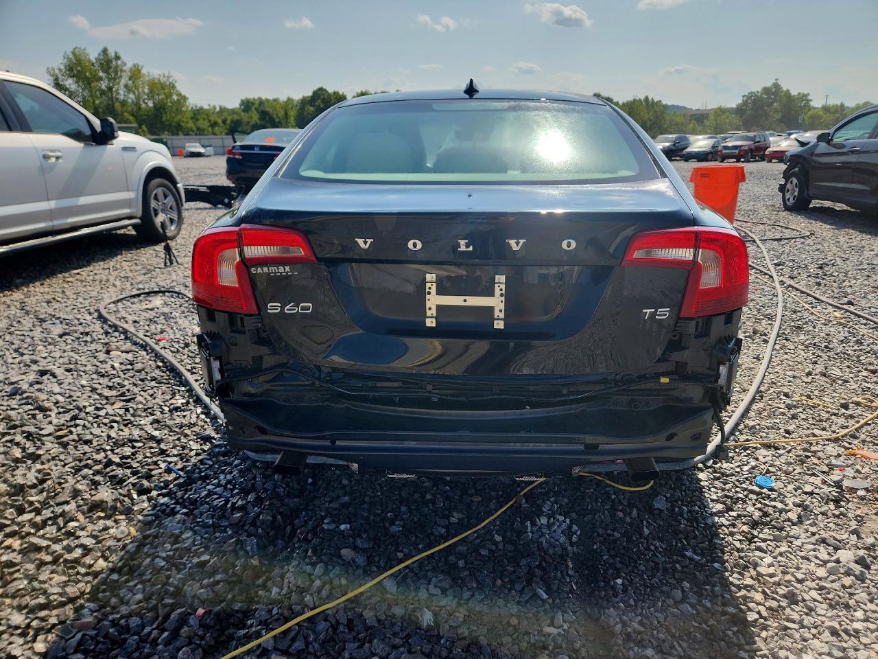 2015 Volvo S60 Premier - Image 6