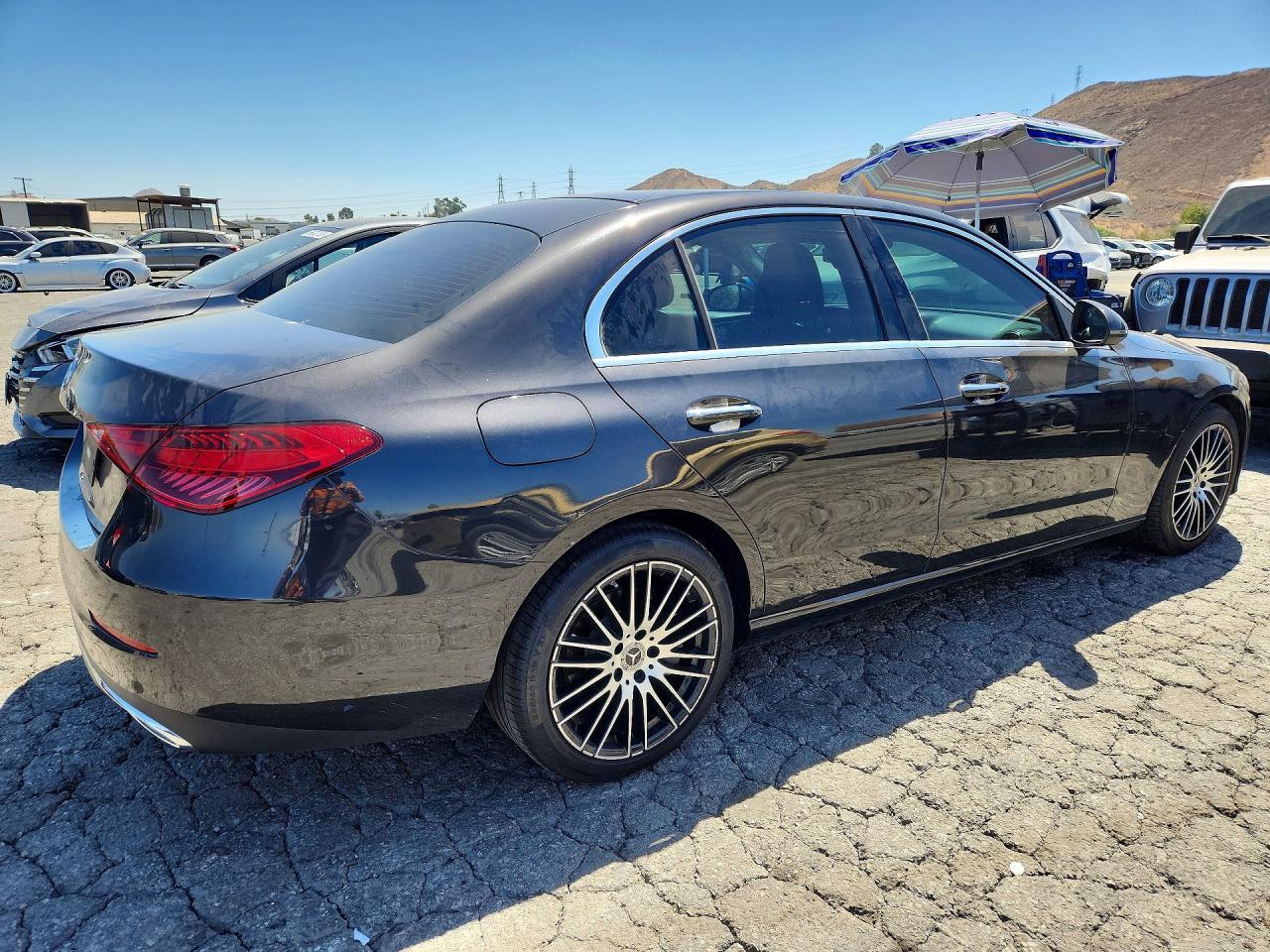 2022 Mercedes-Benz C 300 - Фото 3