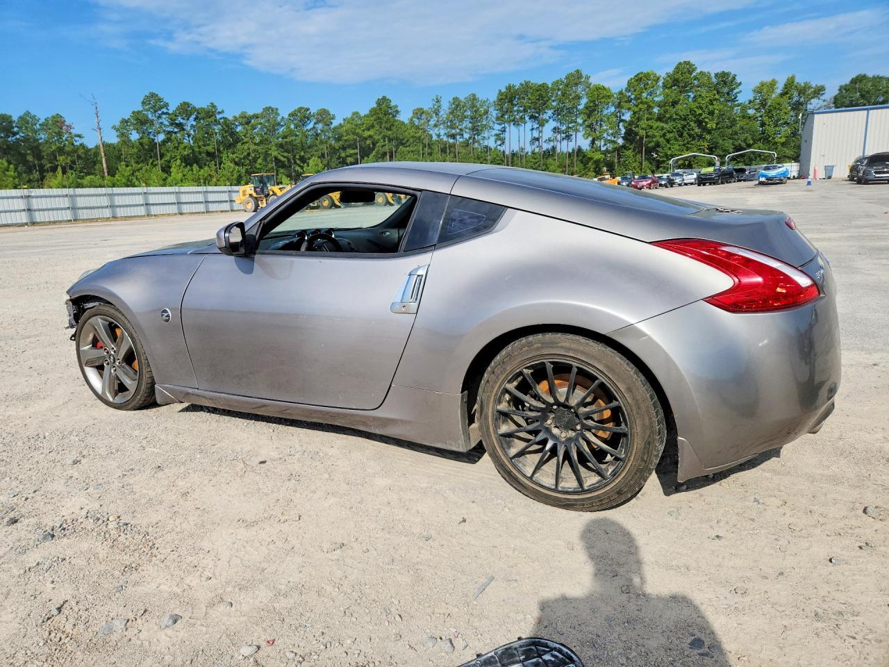 2009 Nissan 370Z Base - Фото 2