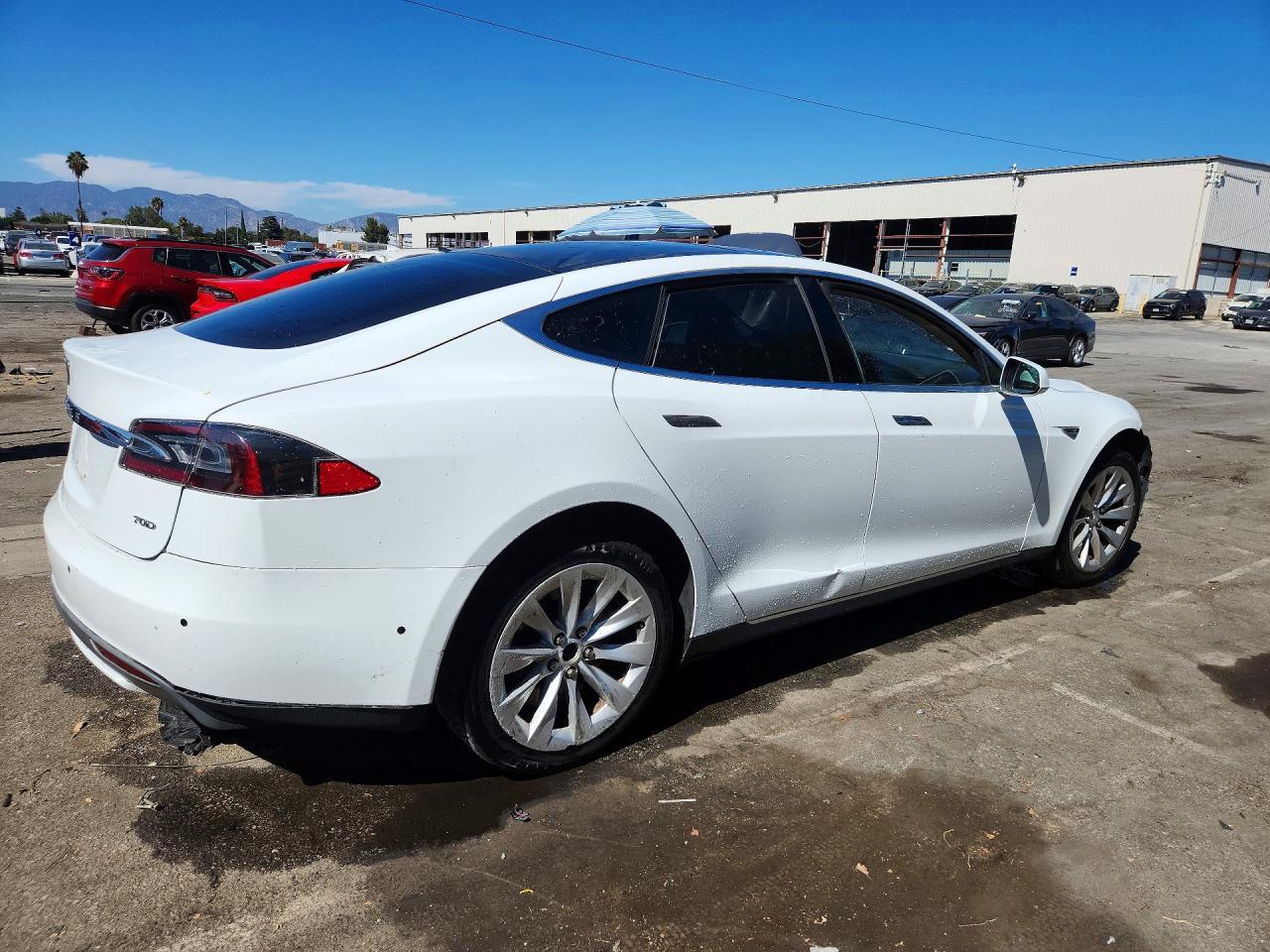 2016 Tesla Model S - Фото 3