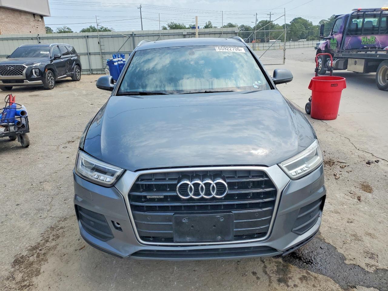 2017 Audi Q3 Prestige - Image 5