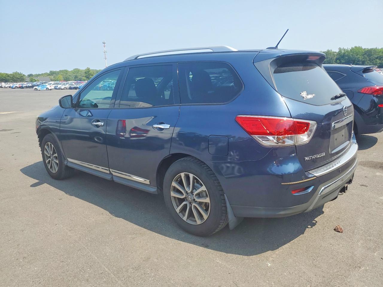 2014 Nissan Pathfinder Sl - Фото 2