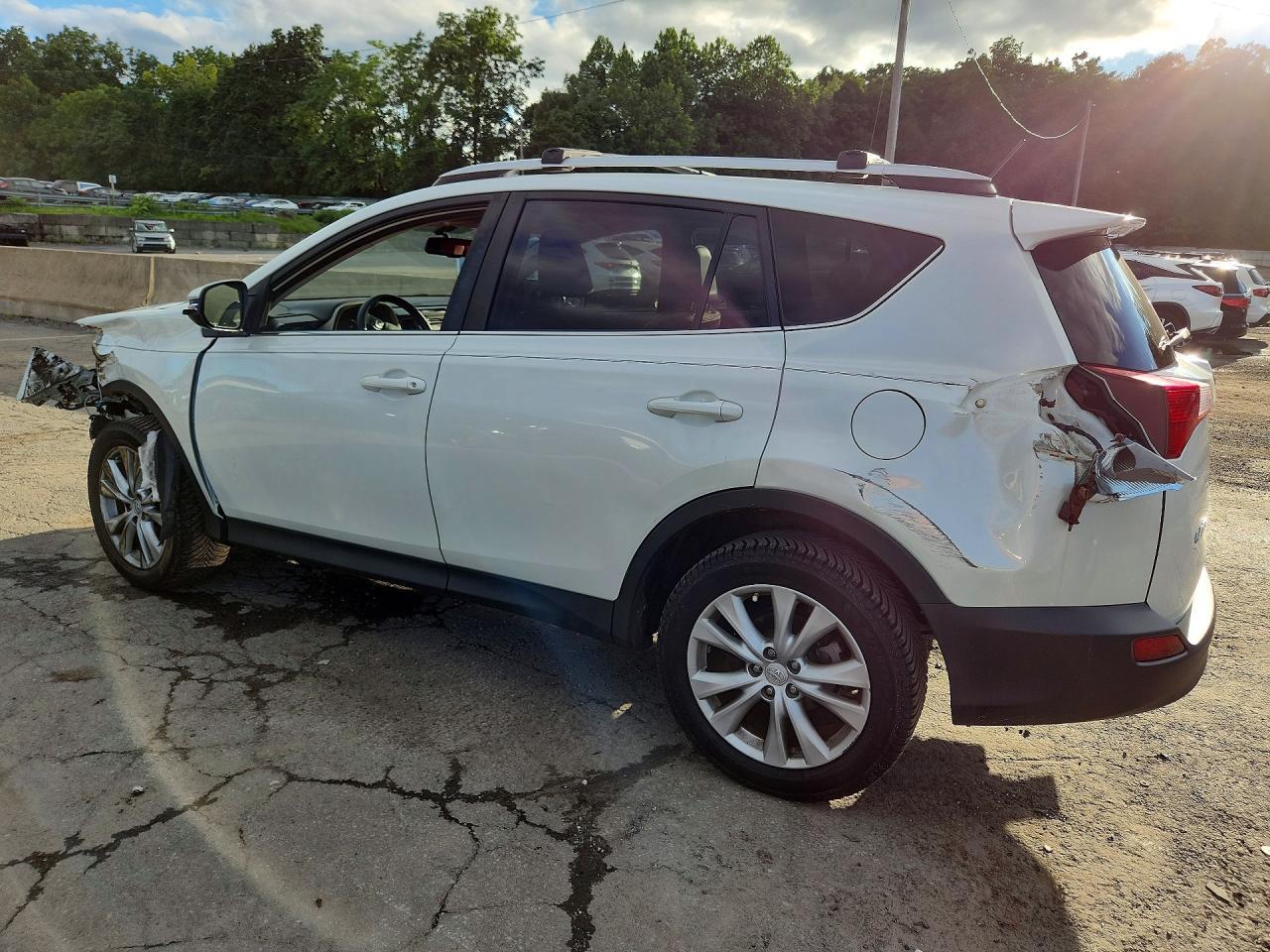 2013 Toyota Rav4 Limited - Фото 2
