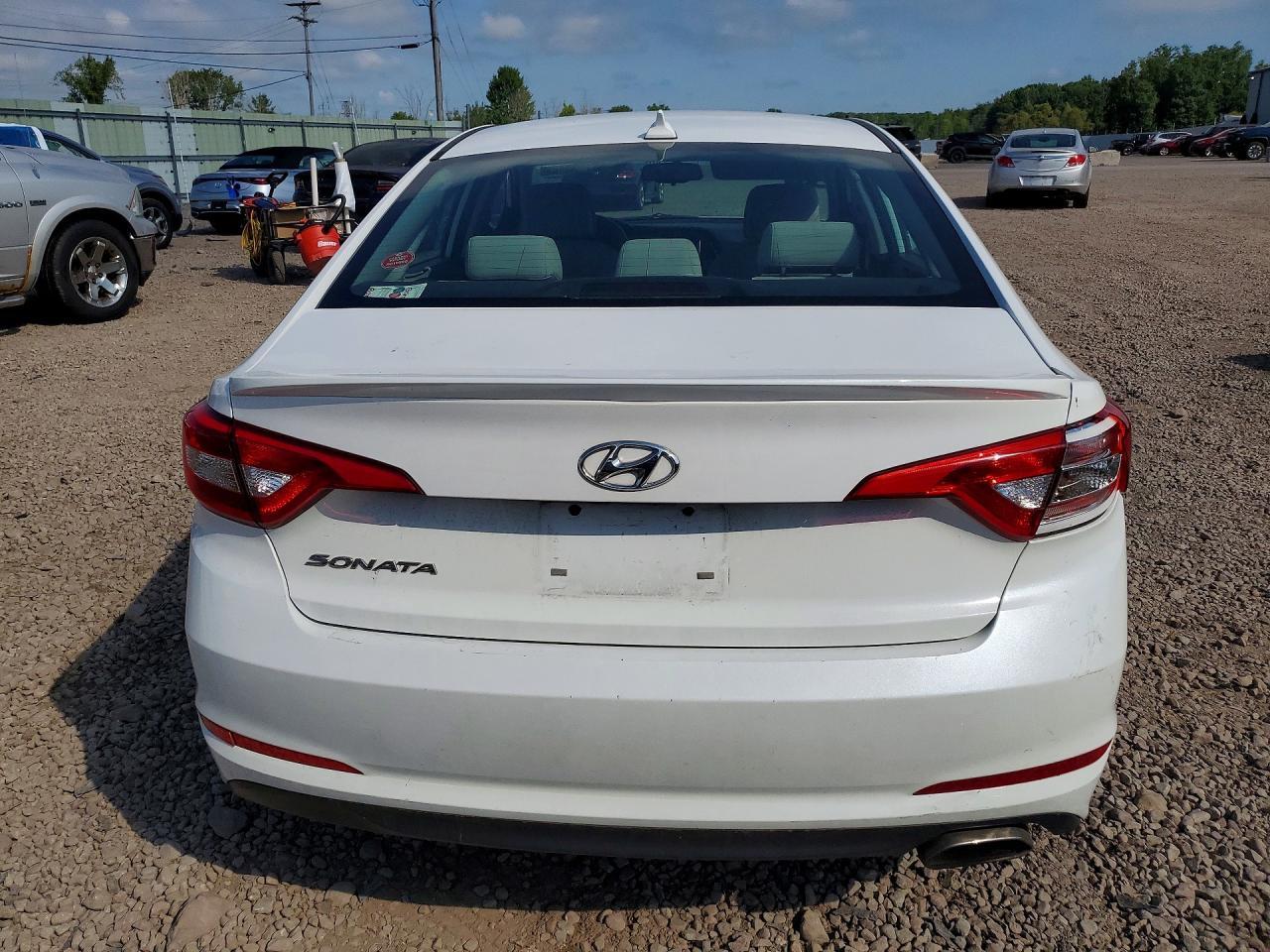 2016 Hyundai Sonata Se - Image 6