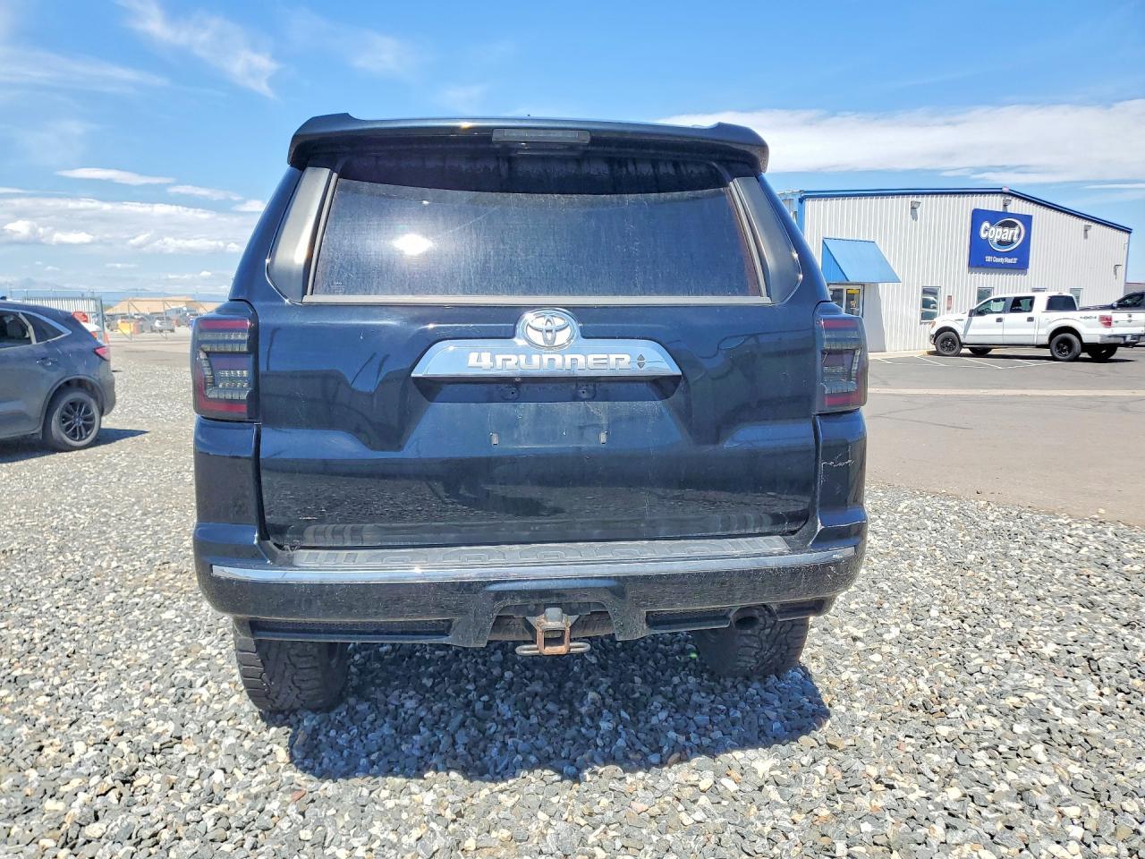 2013 Toyota 4Runner Limited - Image 6