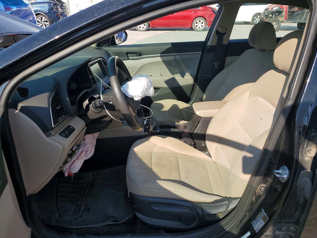 2018 Hyundai Elantra Sel - Фото 7
