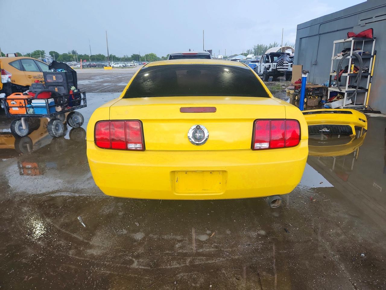 2006 Ford Mustang - Фото 6