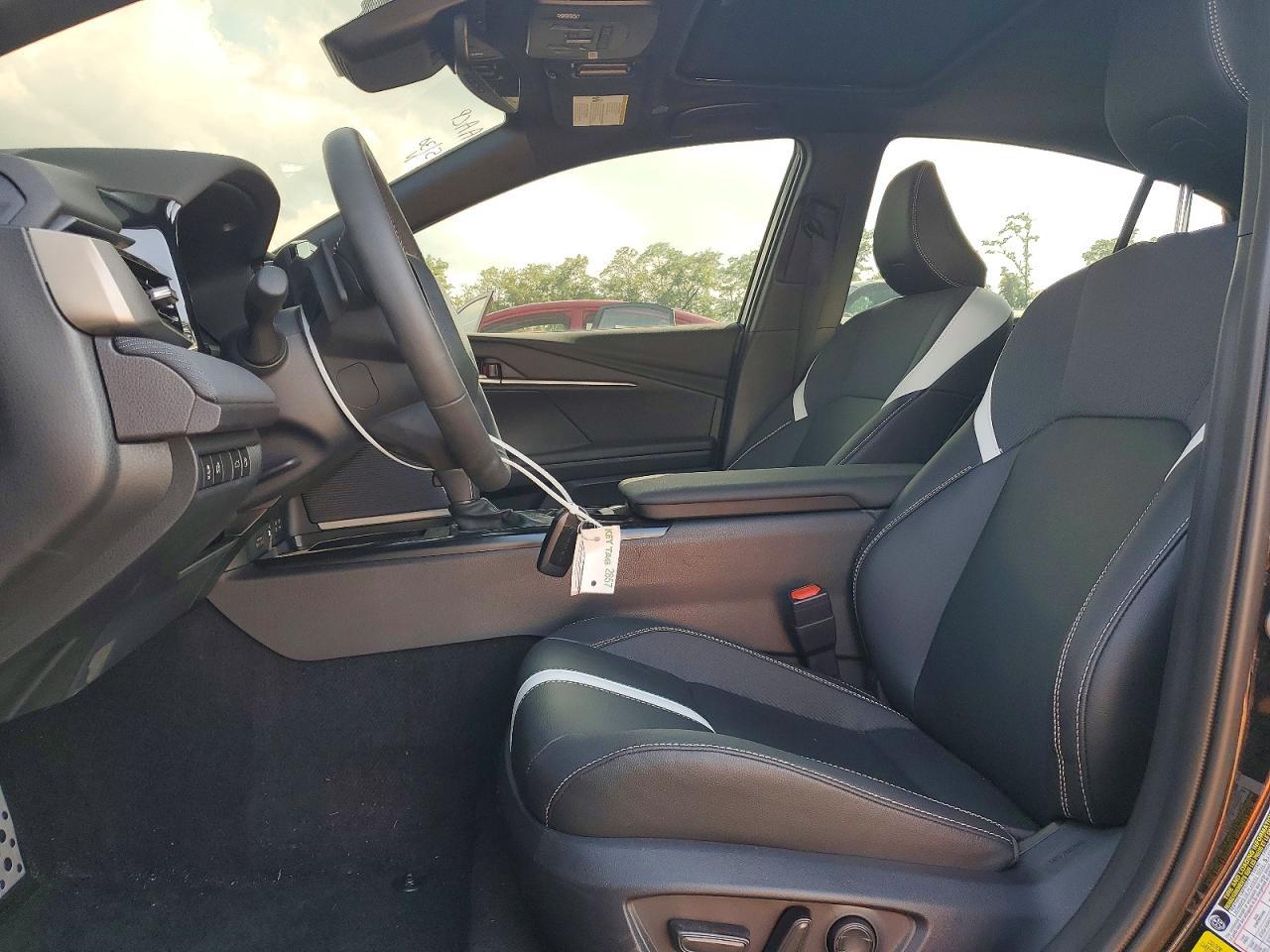 2026 Toyota Camry Nightshade - Фото 7
