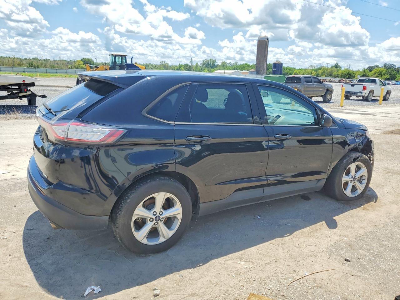 2017 Ford Edge Se - Фото 3