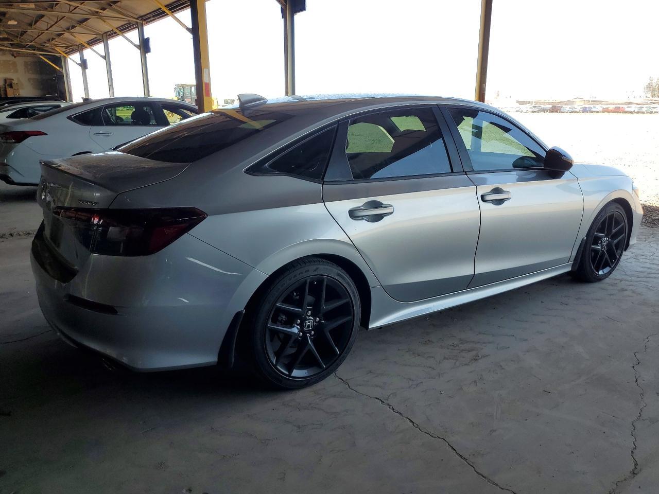 2025 Honda Civic Sport - Фото 3