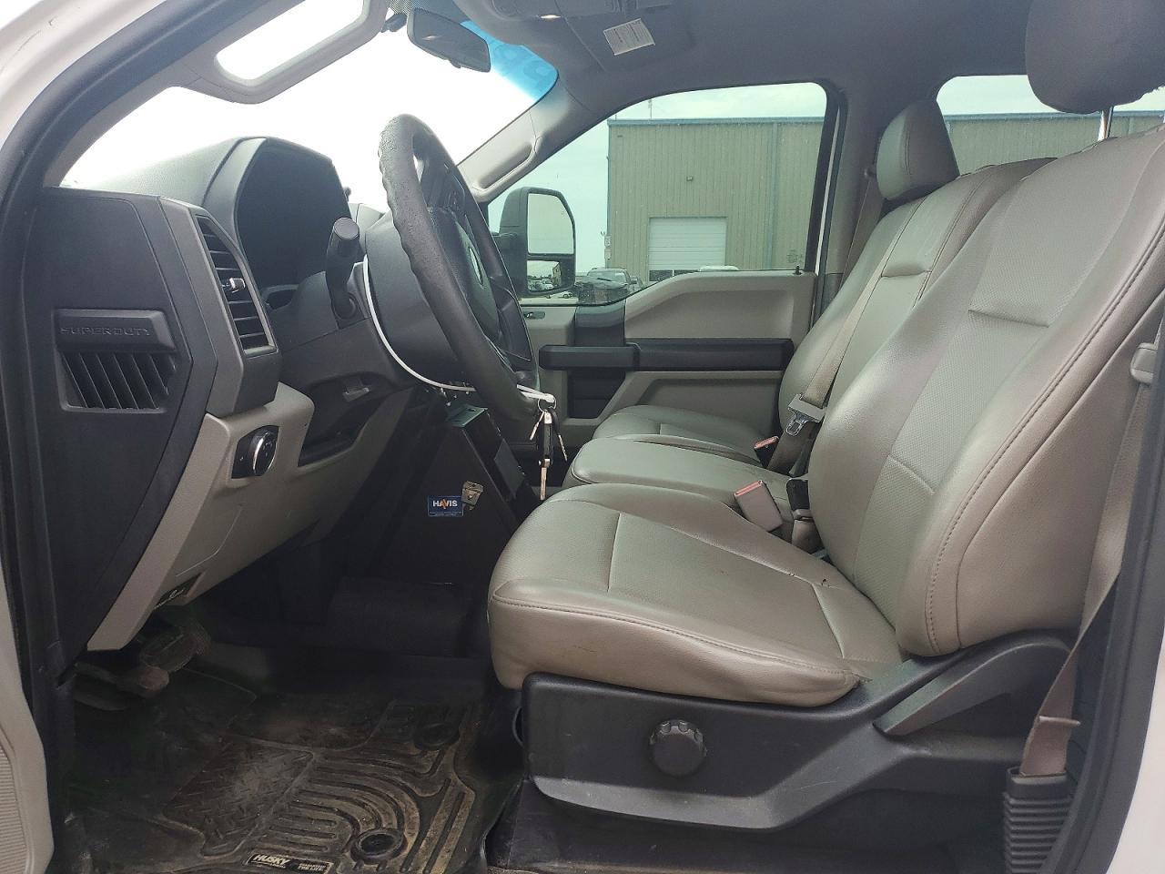 2017 Ford F250 Super Duty - Фото 7