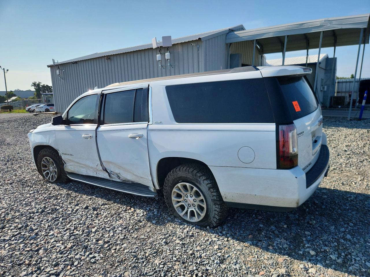 2016 GMC Yukon Xl C1500 Sle - Фото 2