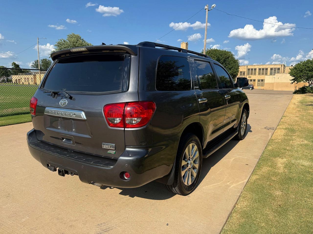 2012 Toyota Sequoia Platinum - Фото 4