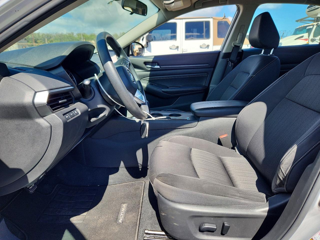 2020 Nissan Altima S - Фото 7