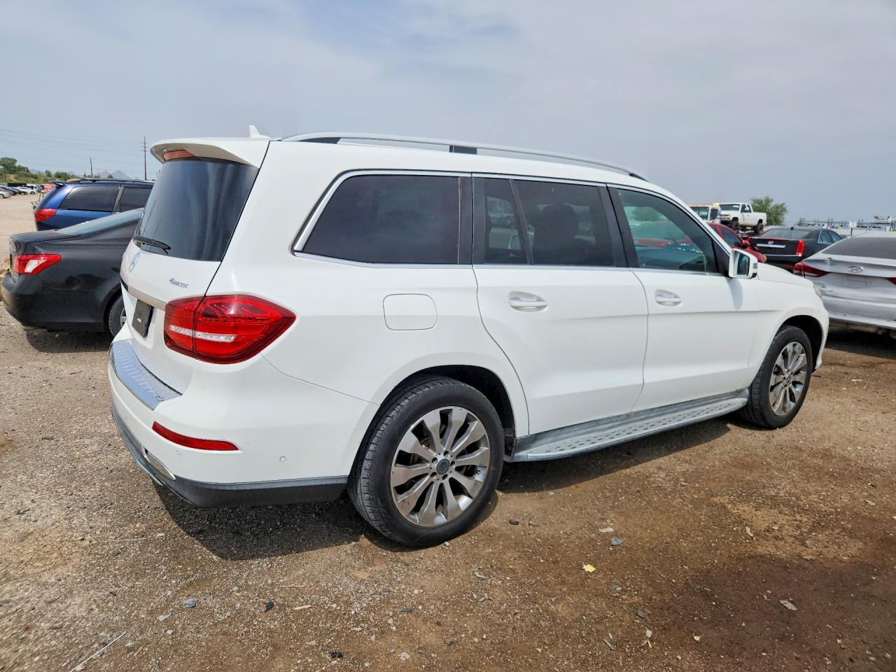 2017 Mercedes-Benz Gls 450 4Matic - Image 3