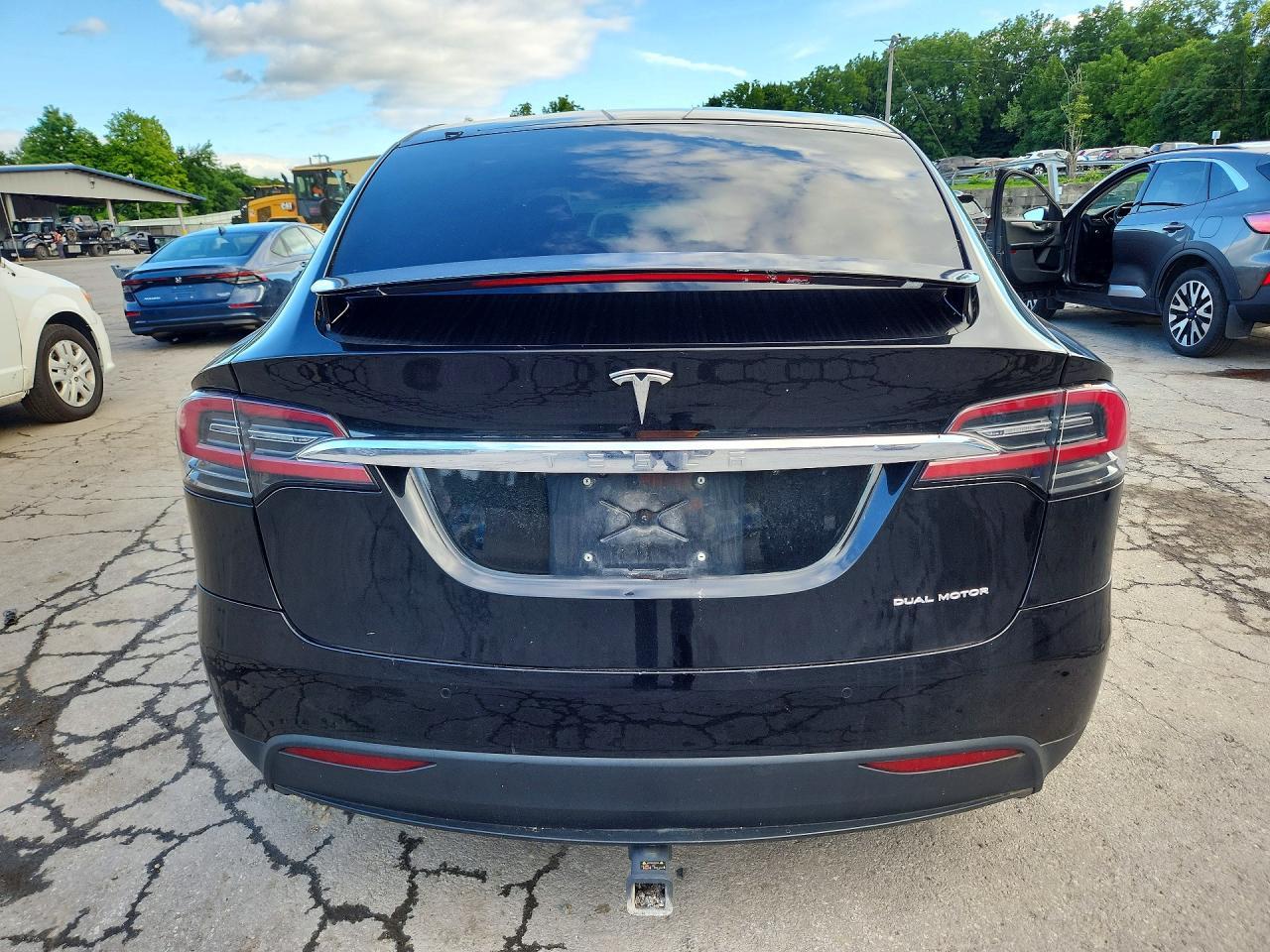 2019 Tesla Model X - Фото 6