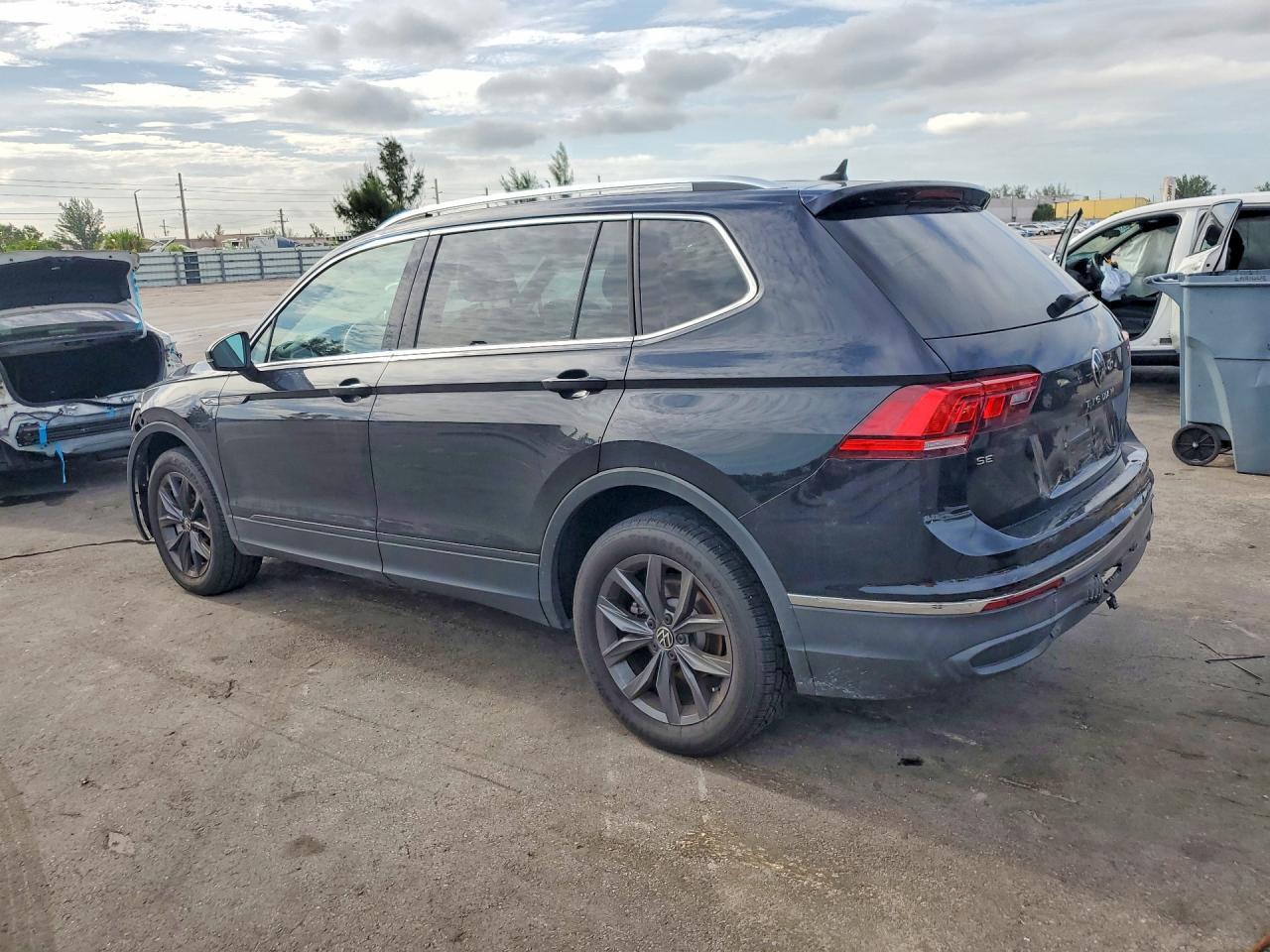 2024 Volkswagen Tiguan Se - Фото 2