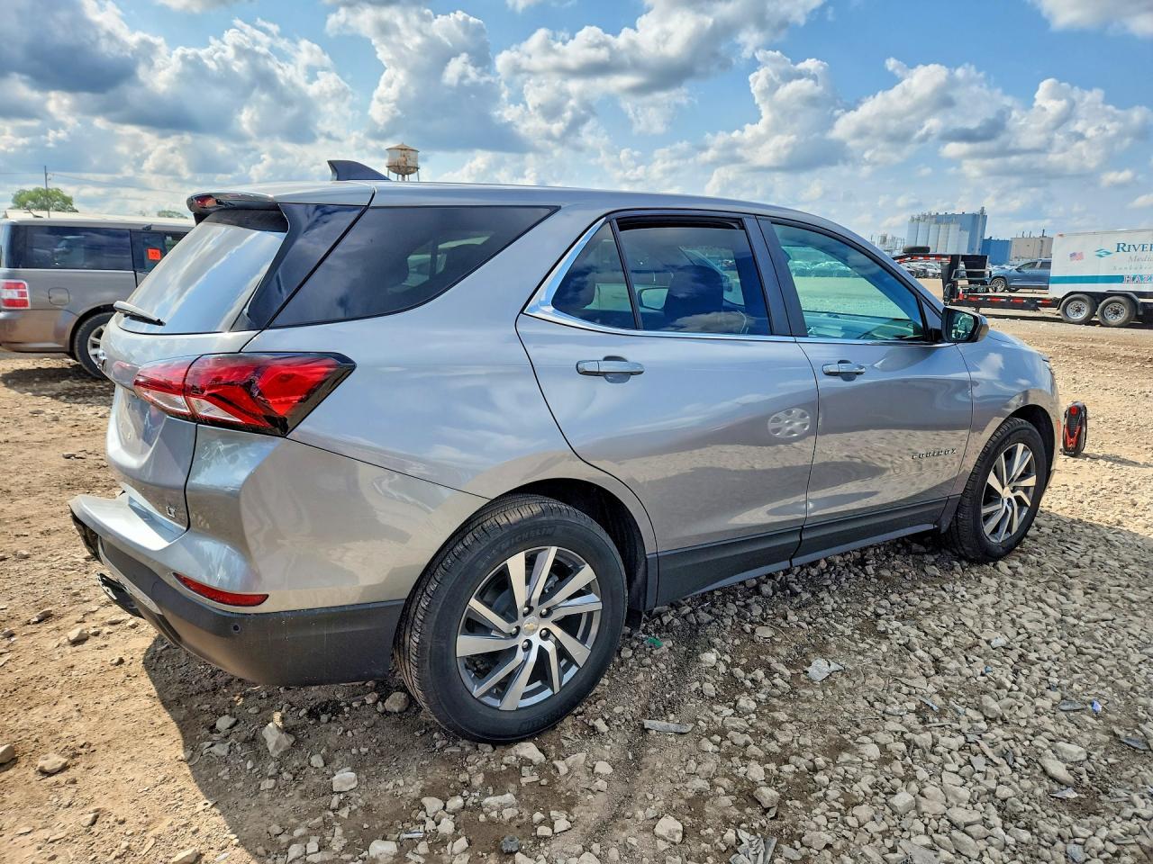 2024 Chevrolet Equinox Lt - Фото 3