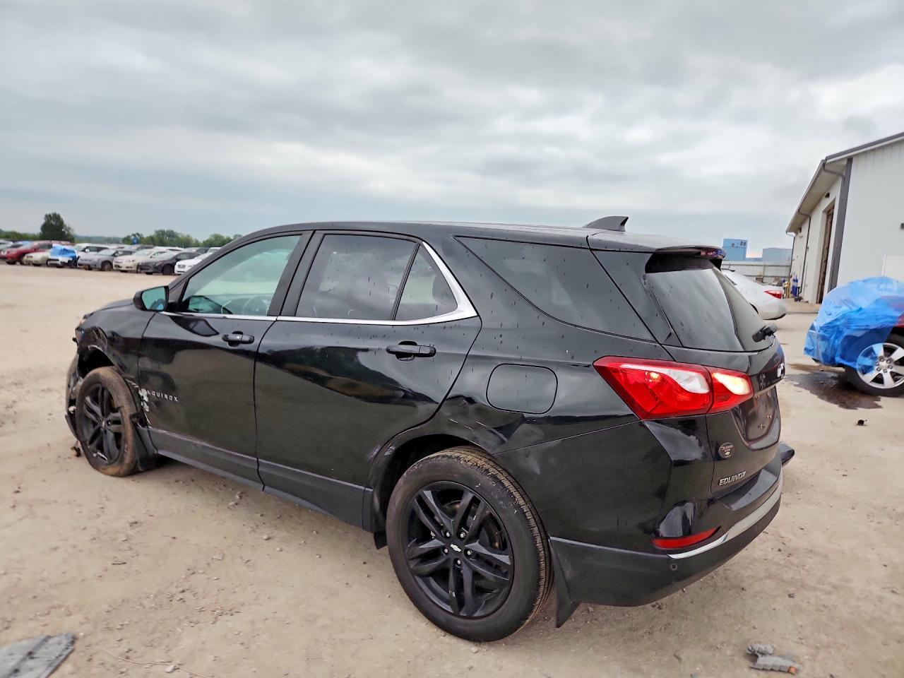 2021 Chevrolet Equinox Lt - Фото 2