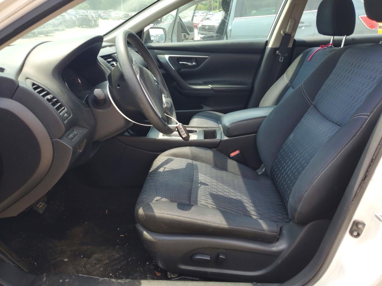 2016 Nissan Altima - Фото 7