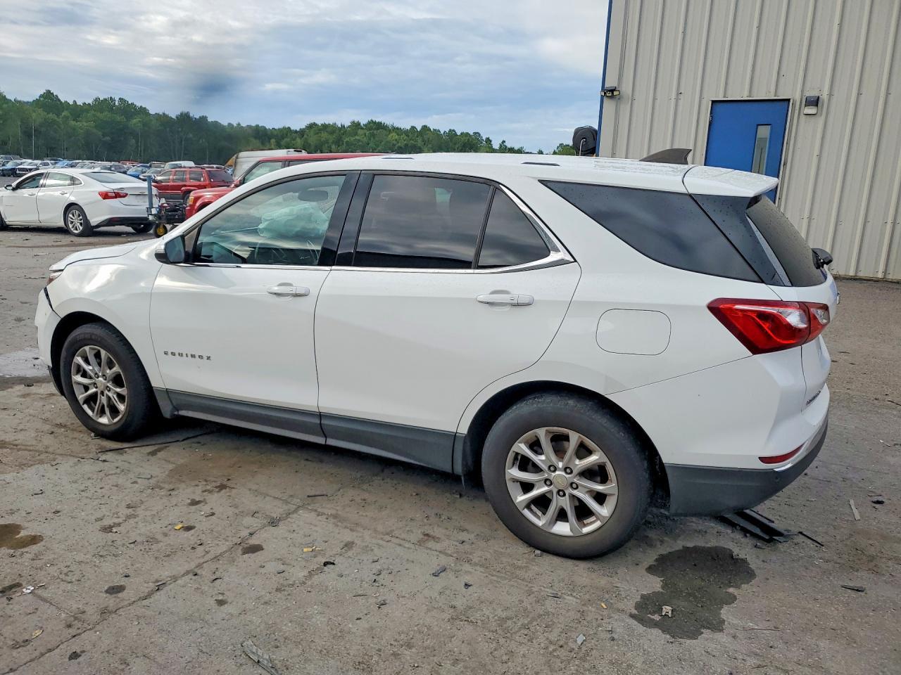 2018 Chevrolet Equinox Lt - Image 2