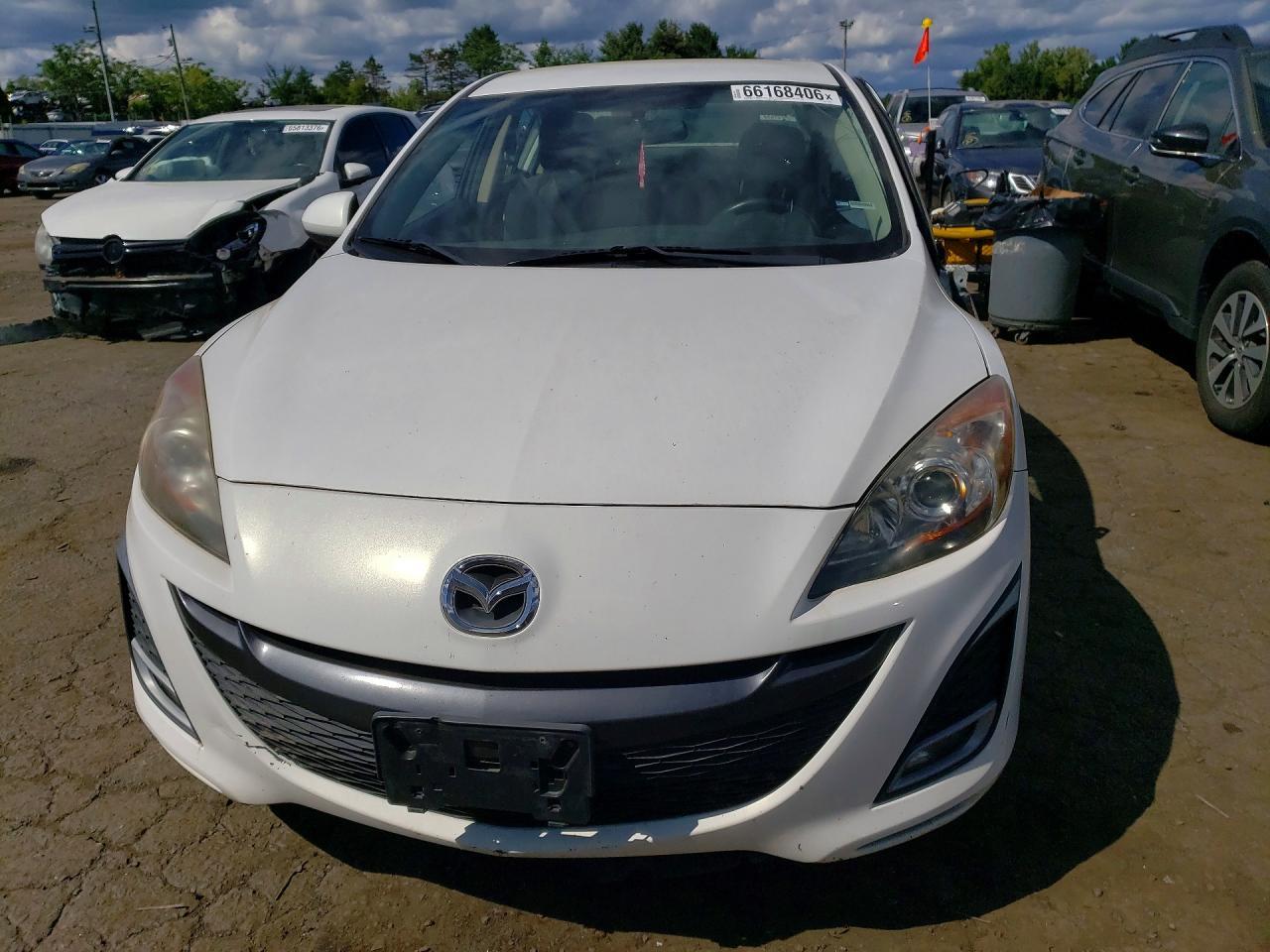 2010 Mazda Mazda 3 - Image 5