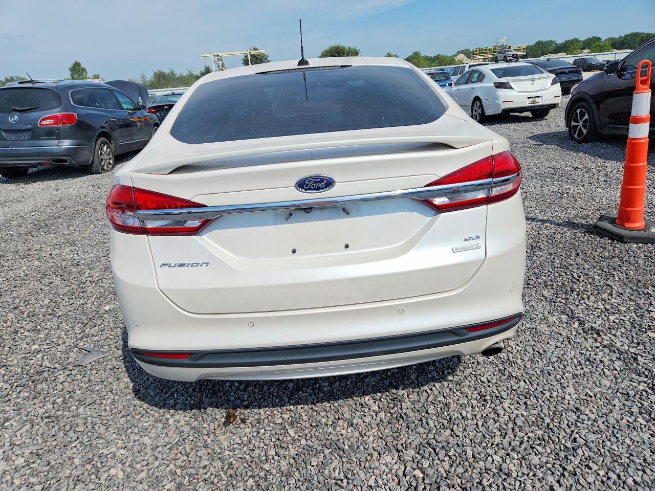 2018 Ford Fusion Se - Фото 6