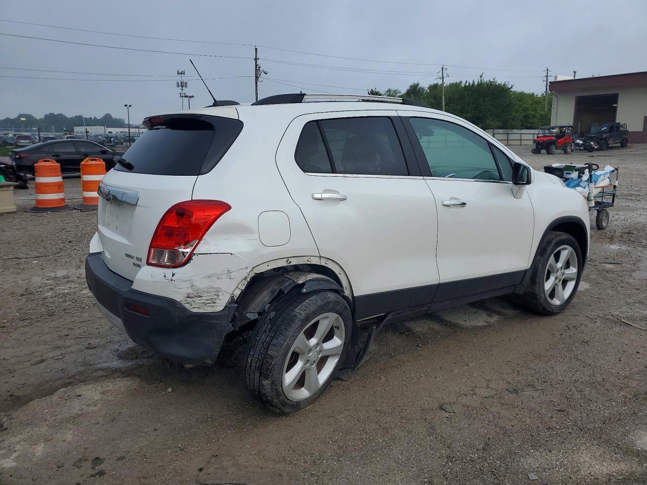 2015 Chevrolet Trax Ltz - Image 3