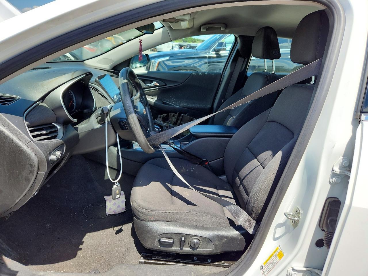 2020 Chevrolet Malibu Ls - Фото 7