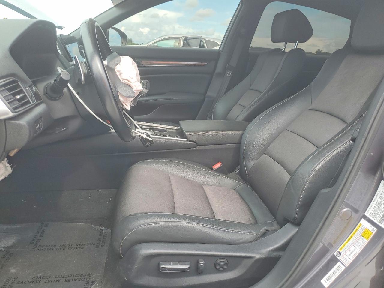 2020 Honda Accord Sport - Image 7