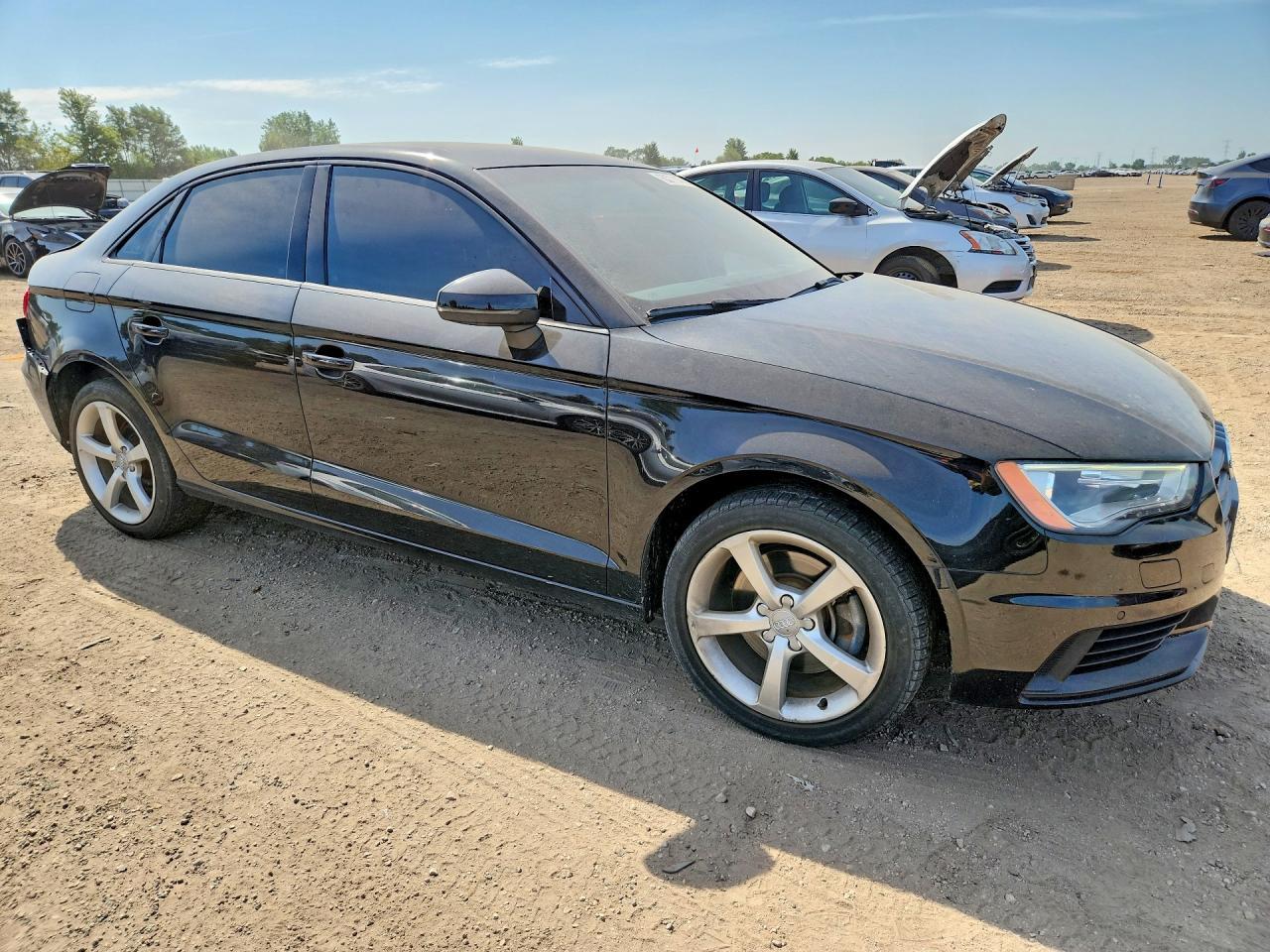 2015 Audi A3 Premium - Фото 4