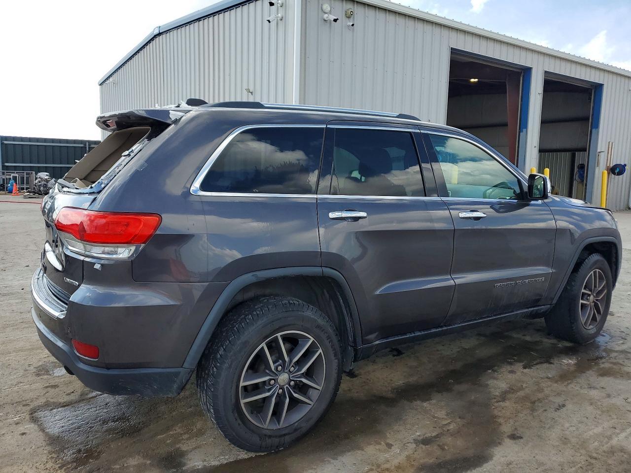 2017 Jeep Grand Cherokee Limited - Image 3
