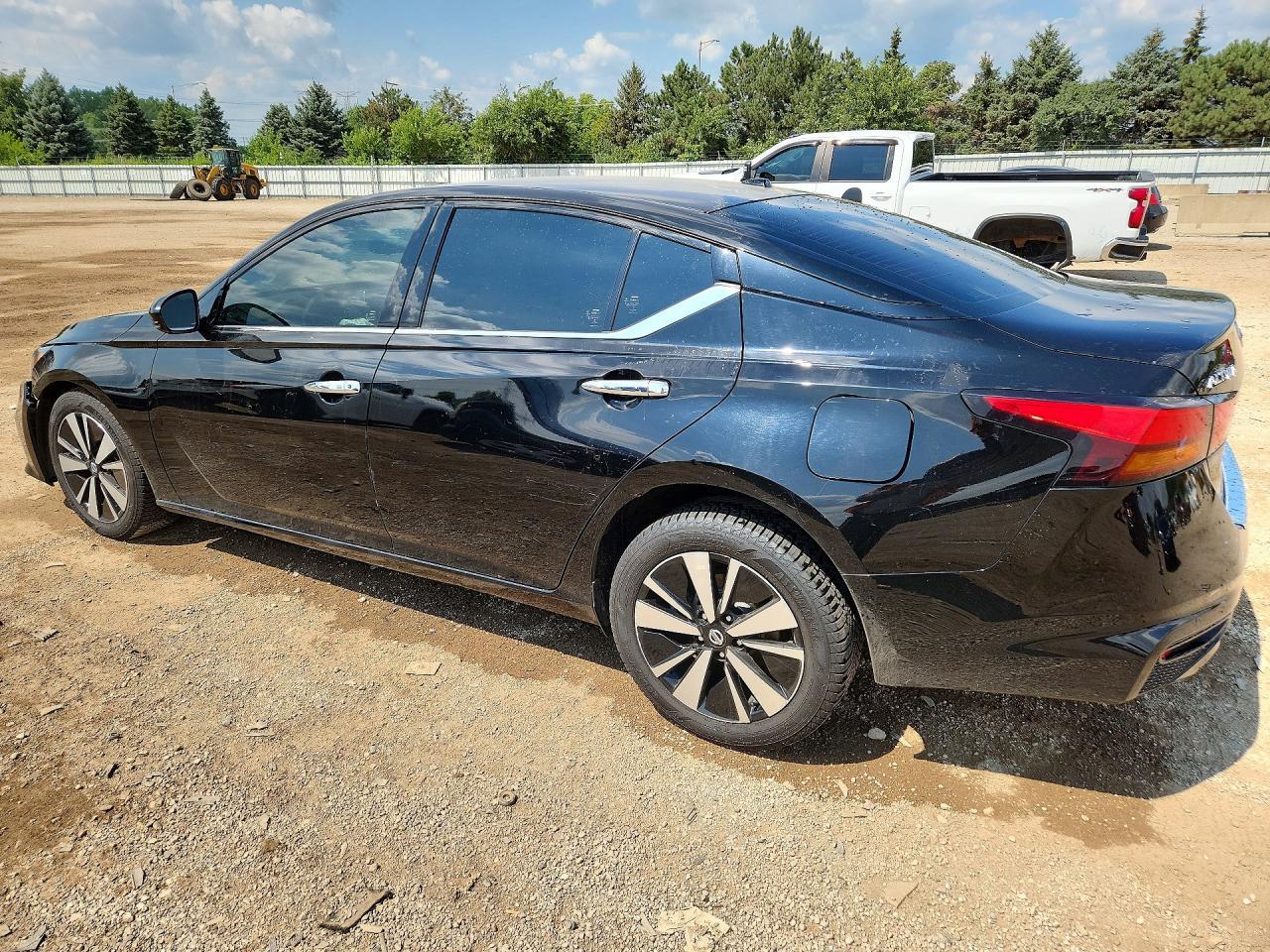 2020 Nissan Altima Sl - Фото 2