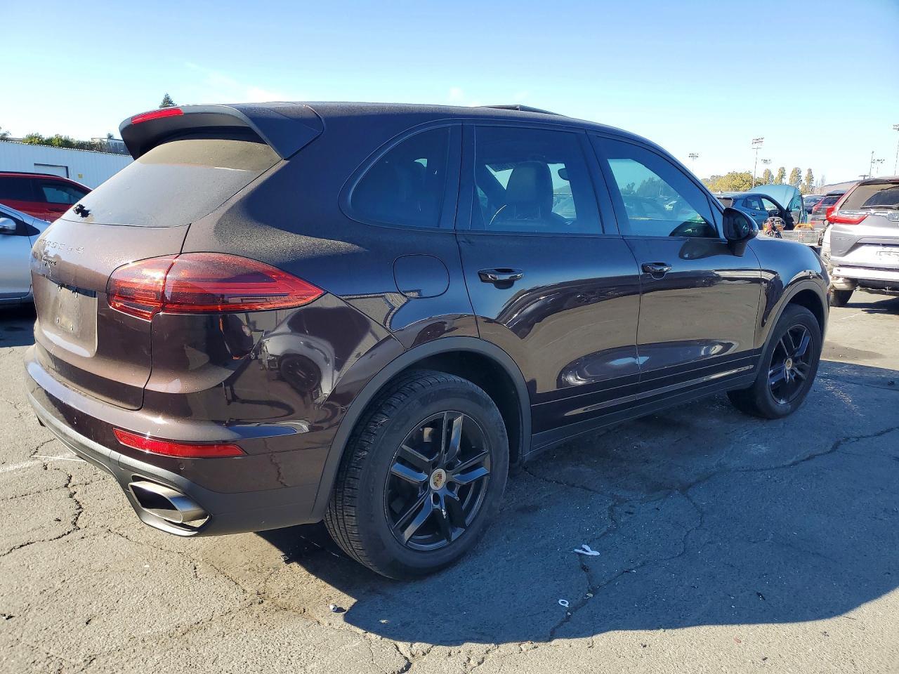 2016 Porsche Cayenne - Фото 3