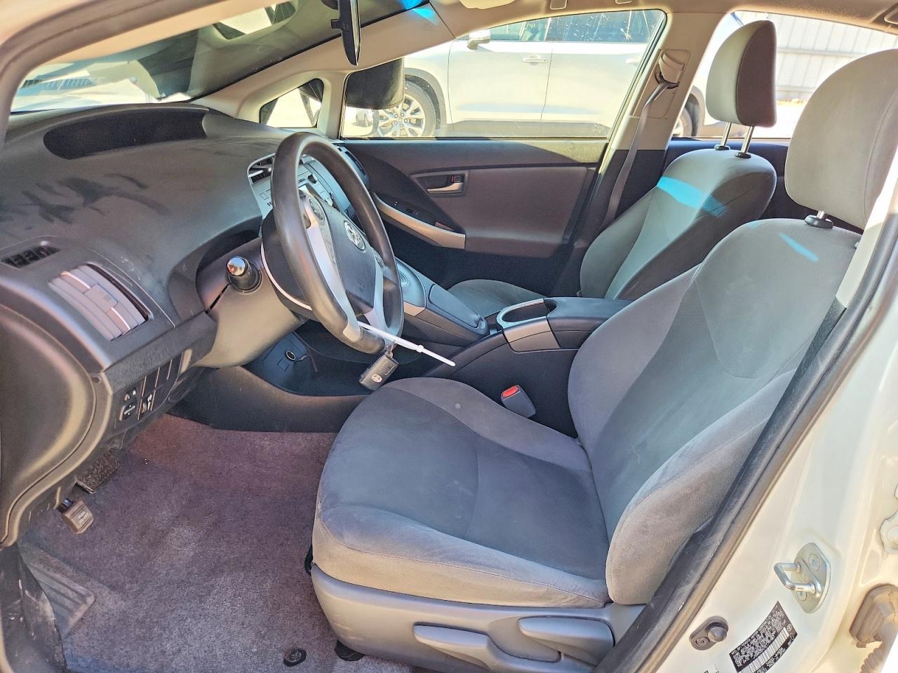2014 Toyota Prius - Фото 7