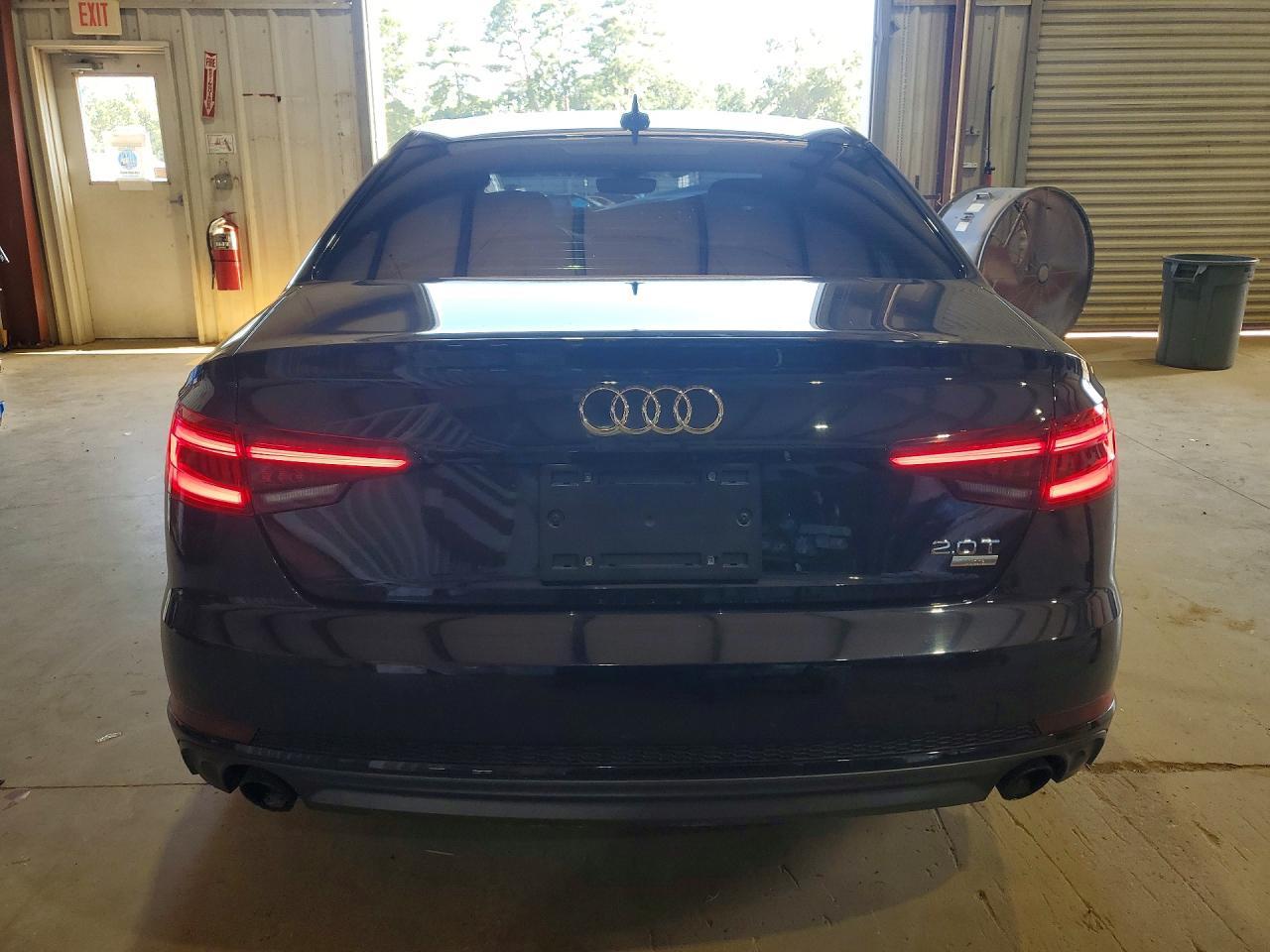 2018 Audi A4 Premium - Фото 6