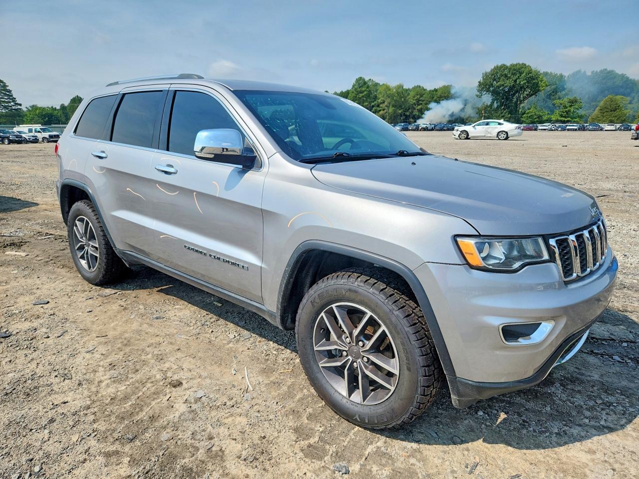 2019 Jeep Grand Cherokee Limited - Image 4