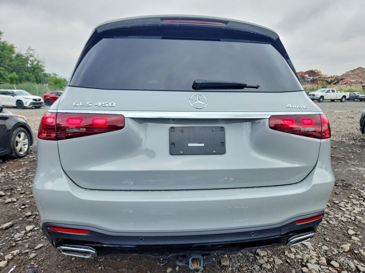 2025 Mercedes-Benz Gls 450 4Matic - Image 6