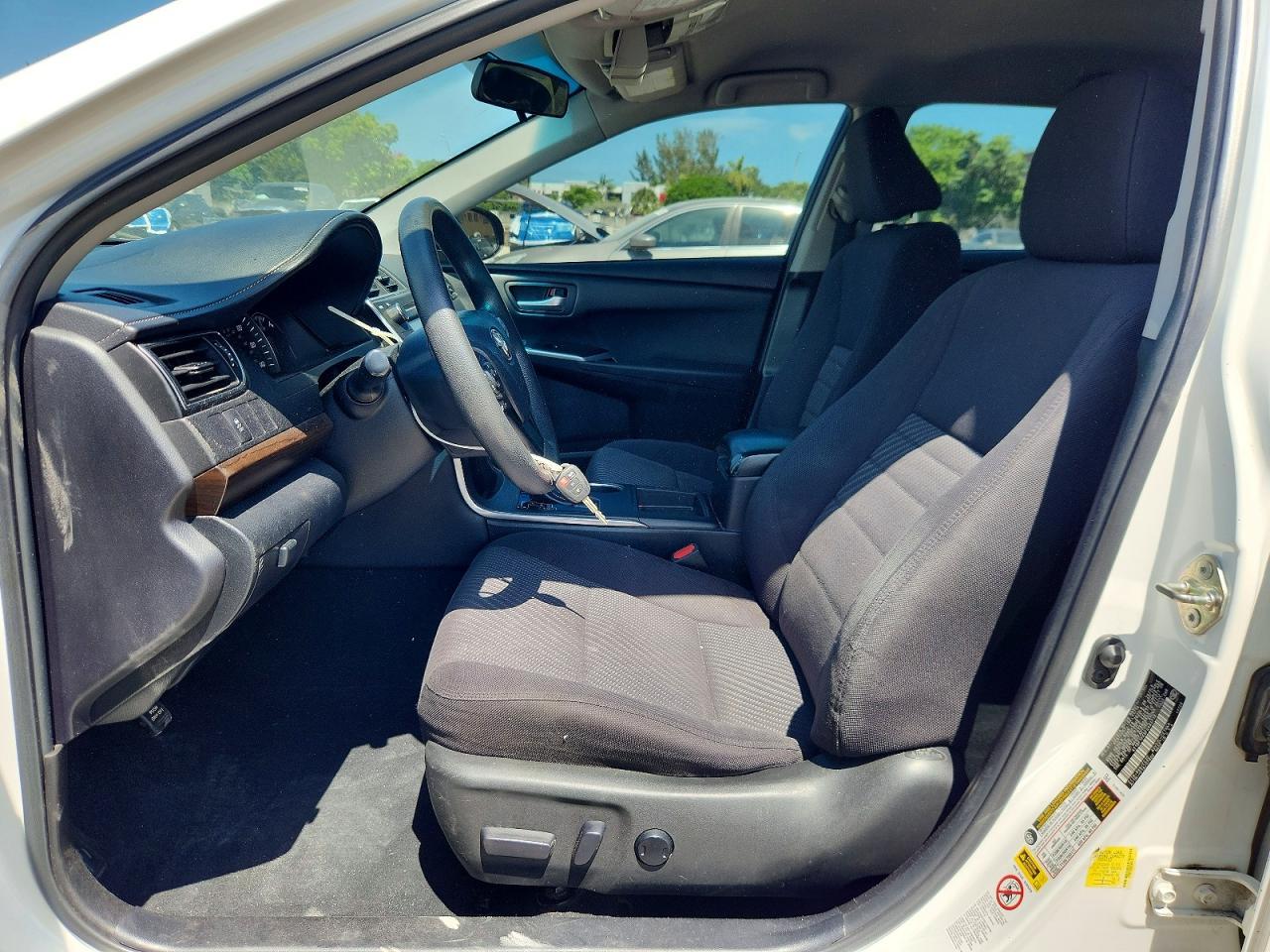2015 Toyota Camry Le - Фото 7