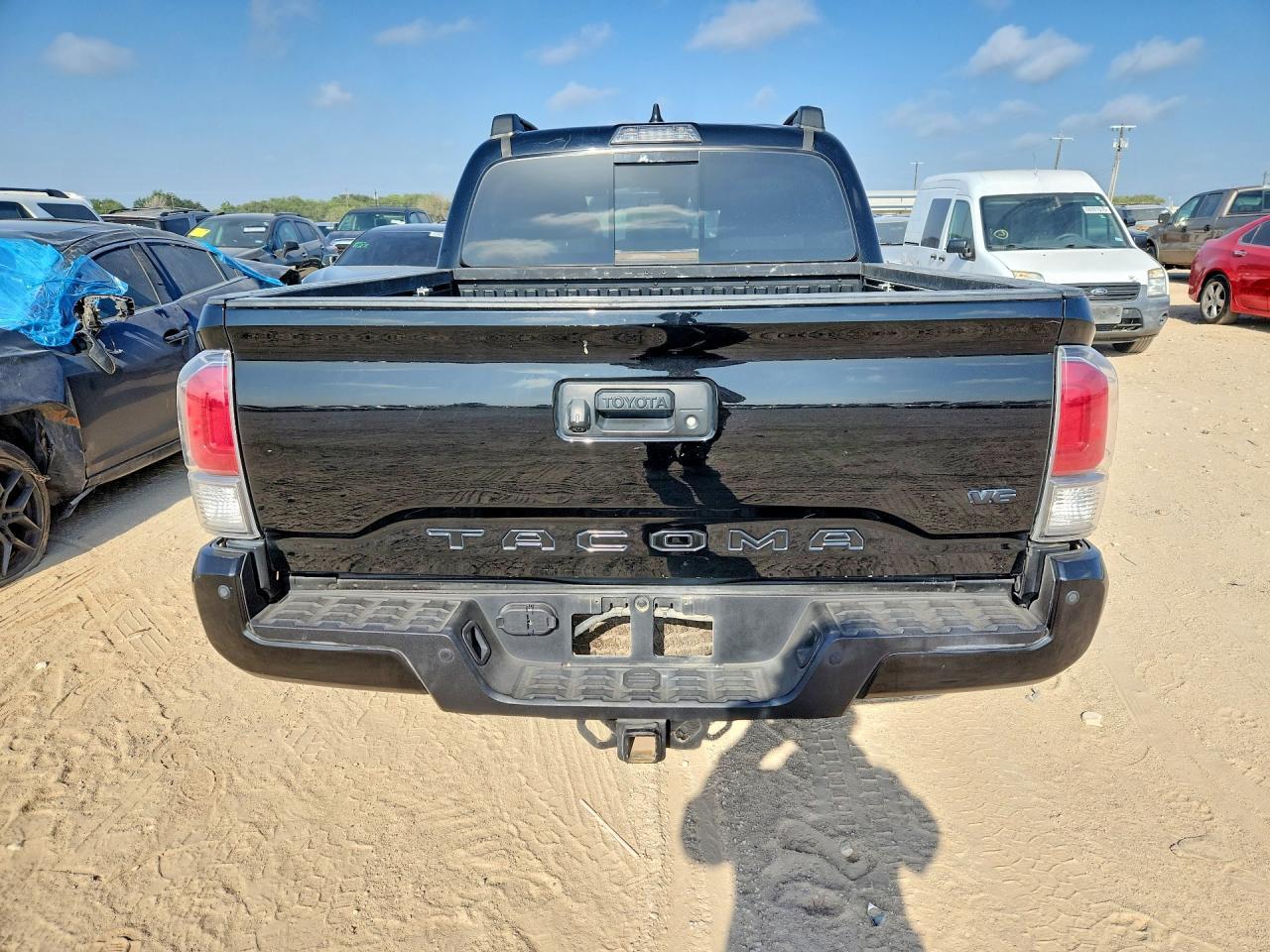 2023 Toyota Tacoma Trd Off-Road - Image 6