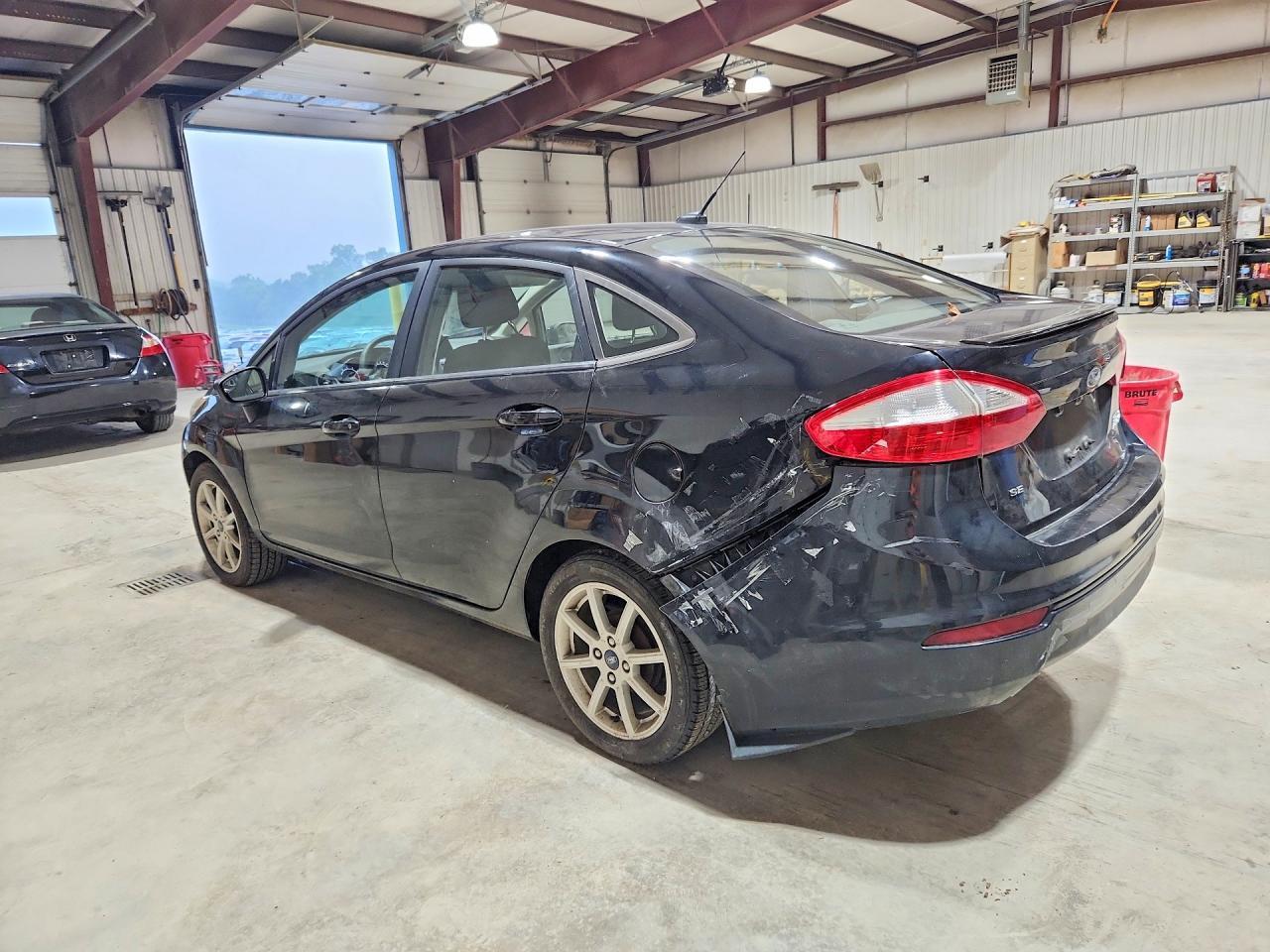 2019 Ford Fiesta Se - Фото 2
