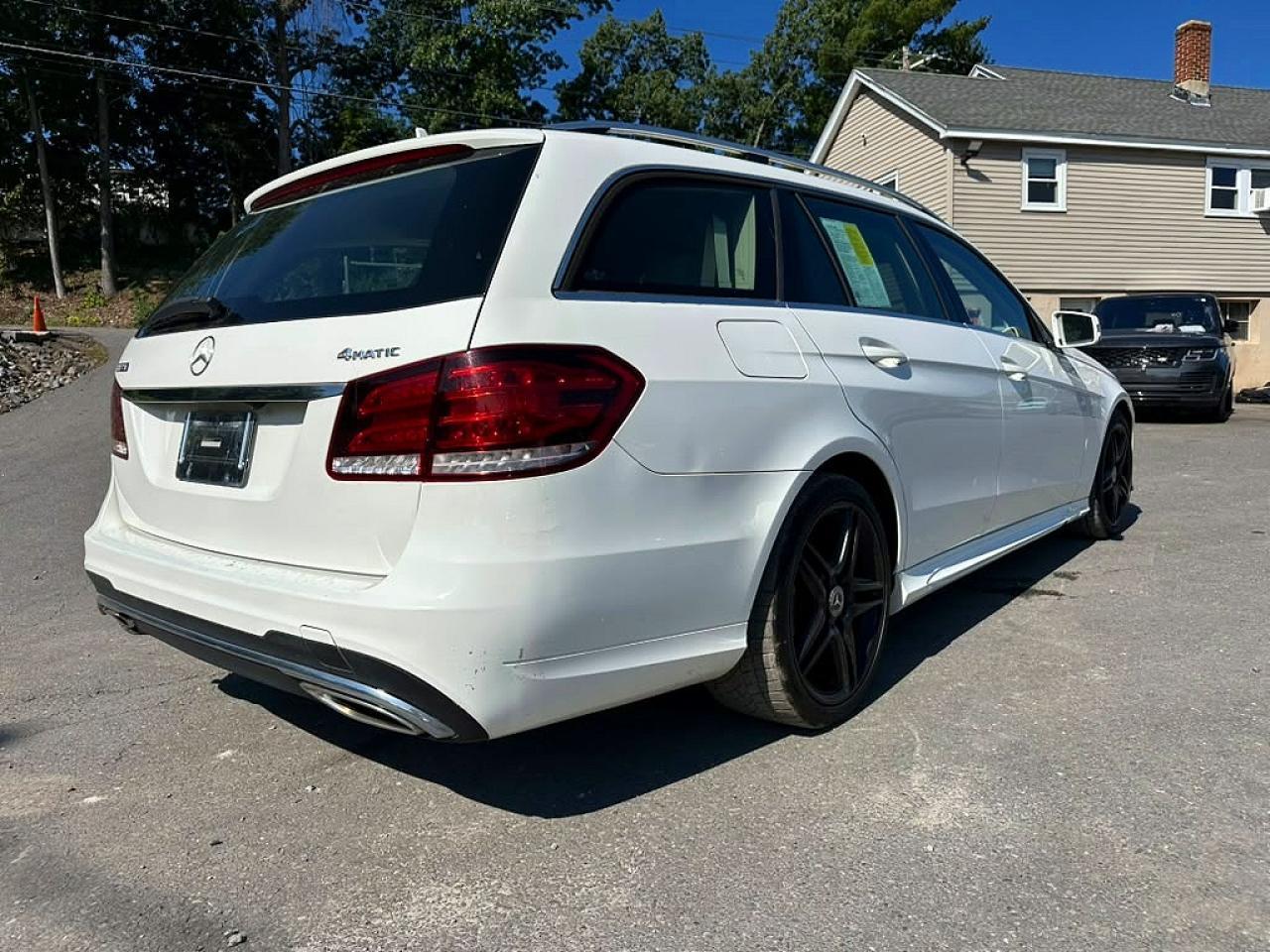 2015 Mercedes-Benz E 350 4Matic Wagon - Фото 3