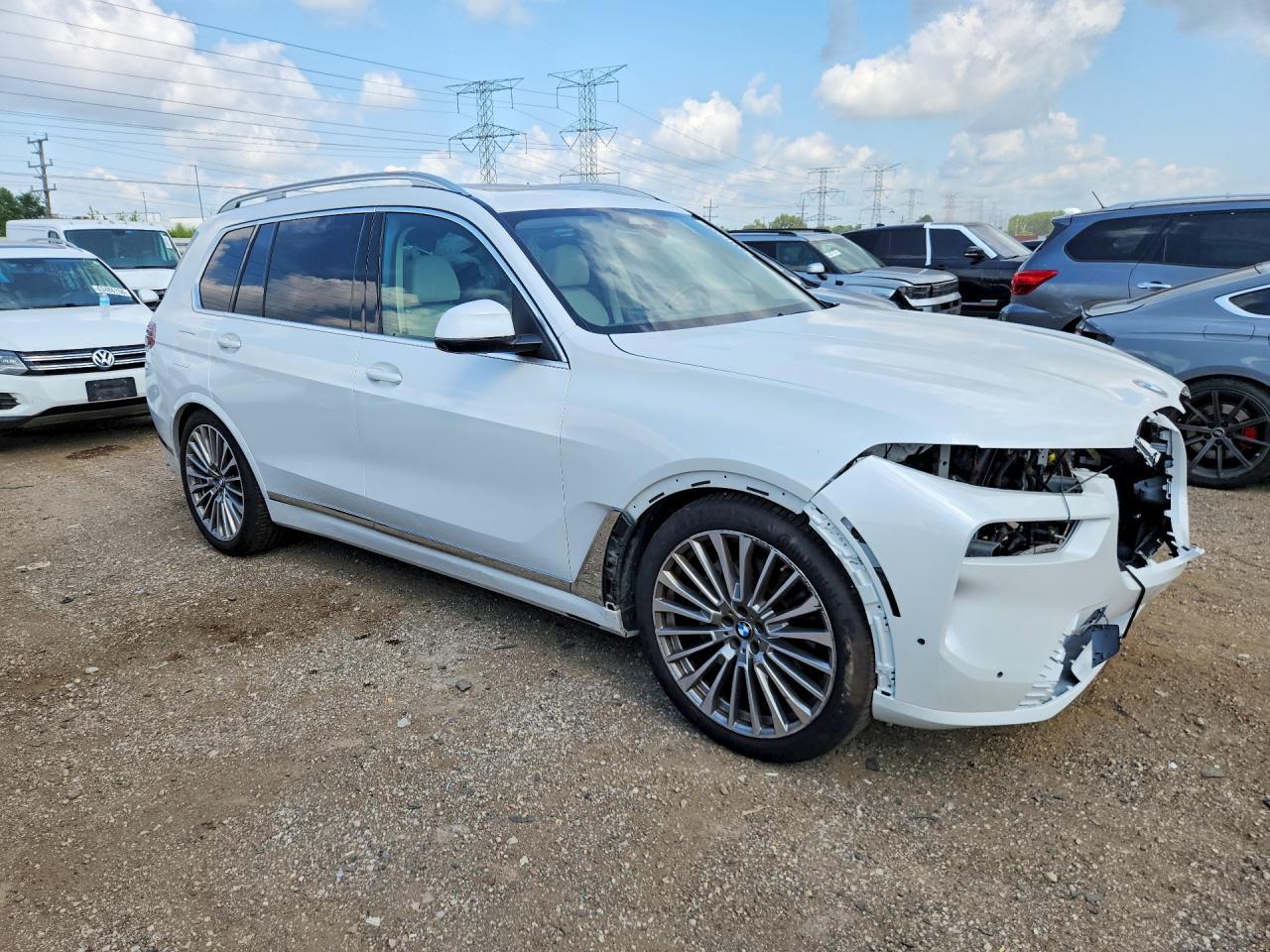 2023 BMW X7 xDrive40I - Фото 4