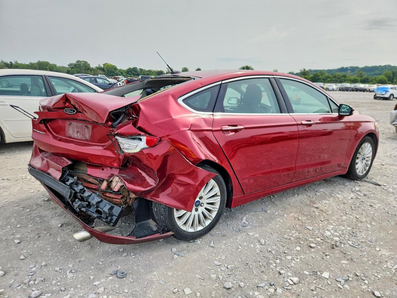 2015 Ford Fusion Se Hybrid - Фото 3